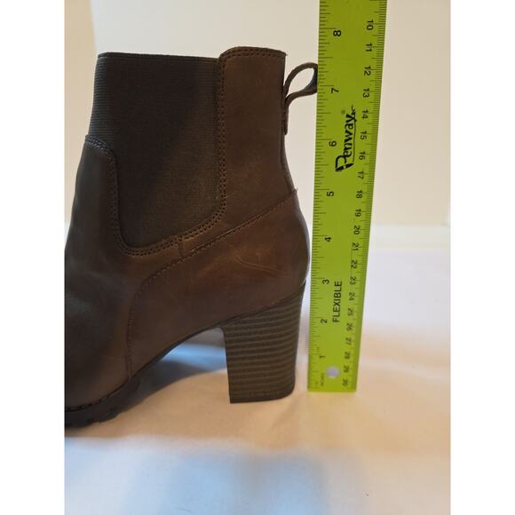 Clarks Women's 7 M Brown Leather Ankle Boots Pull On High Heel Block - Picture 6 of 11